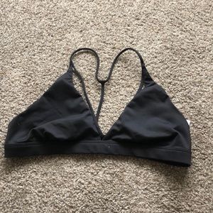 Victoria sport sports bra